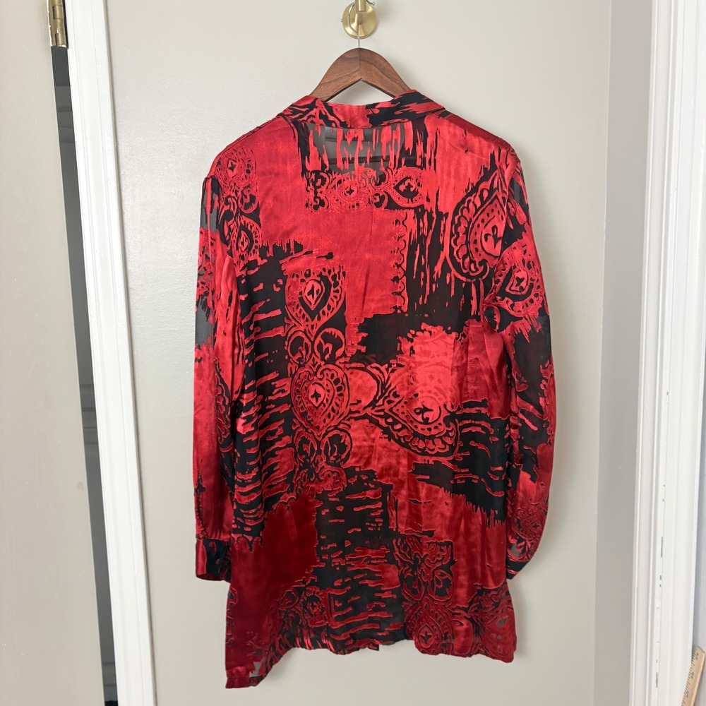 Chico's Size 2 Button Down Shirt Womens XL Red Black Silk Burnout Dark Feminine - Picture 8 of 11